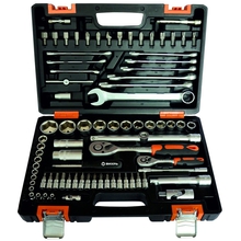 ВИХРЬ Набор инструментов 73/6/7/3 { 1/2" , 1/4" , CrV, пластиковый кейс 82 предм } ВИХРЬ Набор инструментов 73/6/7/3 { 1/2" , 1/4" , CrV, пластиковый кейс 82 предм }