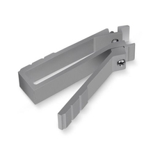 Cabeus SQ-NT-19 Инструмент для монтажа квадратных гаек в шкафы 19" дюймов Cabeus SQ-NT-19 Инструмент для монтажа квадратных гаек в шкафы 19" дюймов