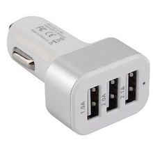 Cablexpert Адаптер питания 12V->5V 3-USB, 2.1/2/1A, белый (MP3A-UC-CAR17) Cablexpert Адаптер питания 12V->5V 3-USB, 2.1/2/1A, белый (MP3A-UC-CAR17)