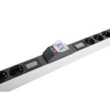 ЦМО Верт. блок розеток Rem-32 на 2 конт. по 10 Schuko, 6 C19 с авт. и амп., 2?16A, алюм.,42-48U,колодка R-32-2x(10S-6C19-A-Am)-1820-K