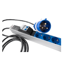 ЦМО Верт блок розеток Rem-32, 1 фаза 32A, 2 авт, инд, 20 S, 1420 мм, вх IEC 309, шнур 3 м